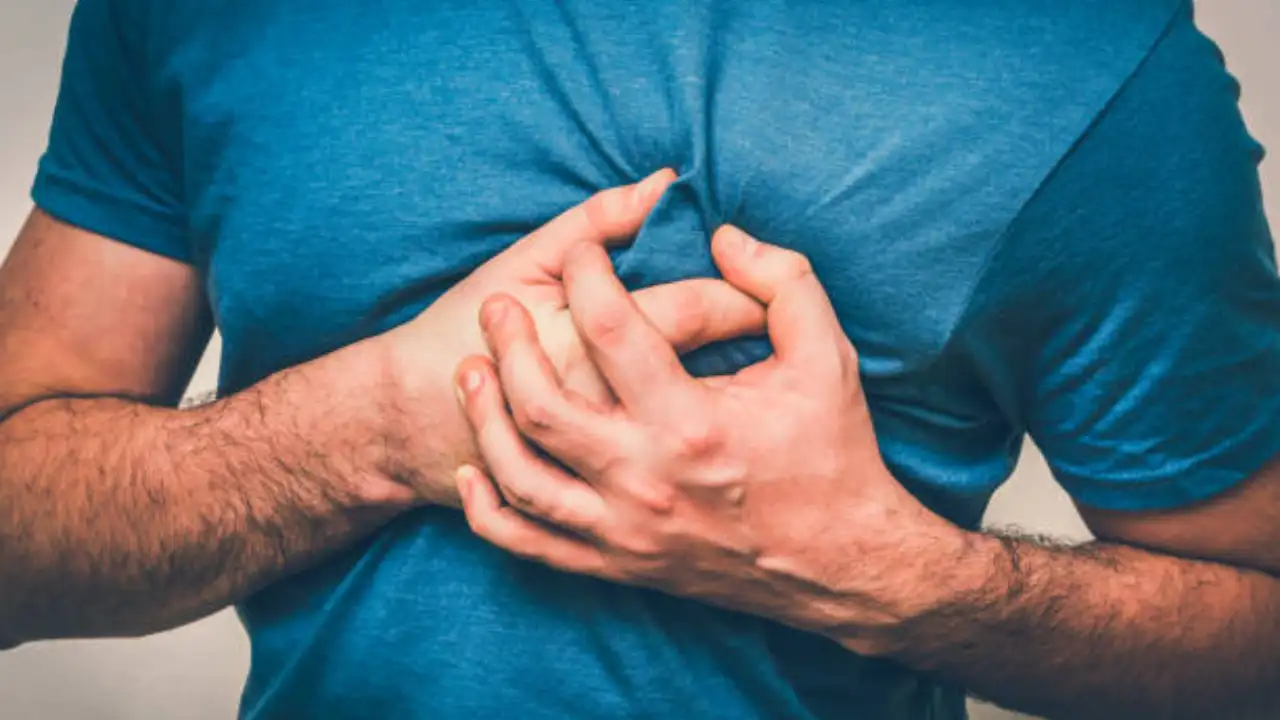 7 Cara Mengenali Serangan Jantung Sejak Gejala Awal