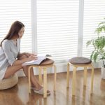 10 Rekomendasi Bantal atau Penyangga untuk Paha Saat Duduk Lama