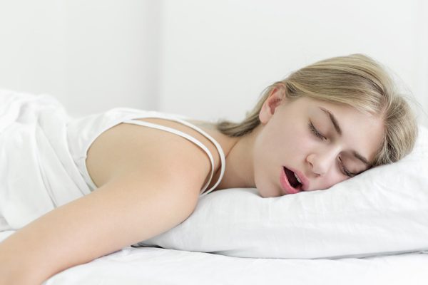 5 Jenis Alat Bantu Tidur untuk Masalah Rahang