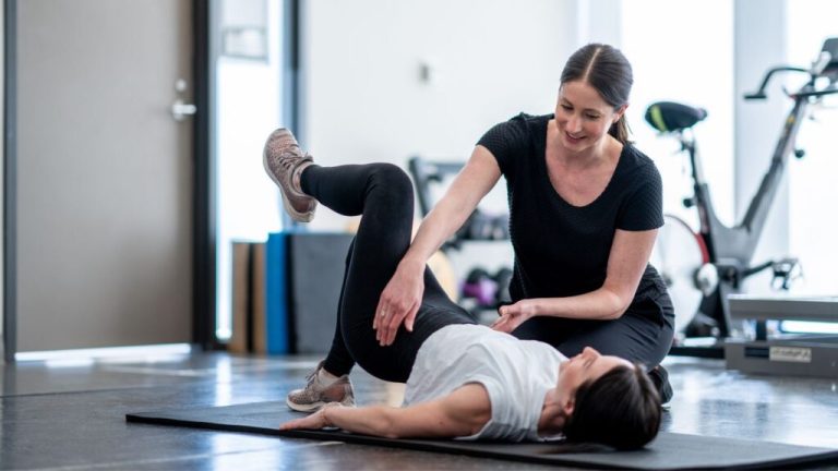 5 Latihan Fisik yang Bisa Bantu Pemulihan Cedera Pinggang