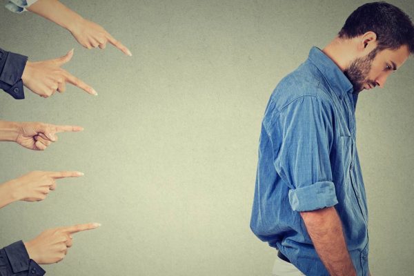 10 Tips Menghadapi Kritik Tanpa Merusak Kesehatan Psikologis